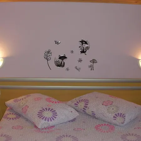 Corry 1 Apartmán Ravni